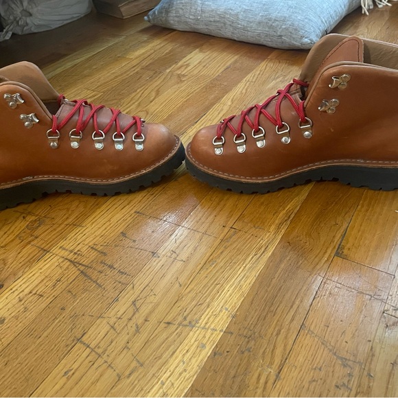 Danner Mountain Light Cascade with Gortex. Men’s US 9 - Picture 8 of 11